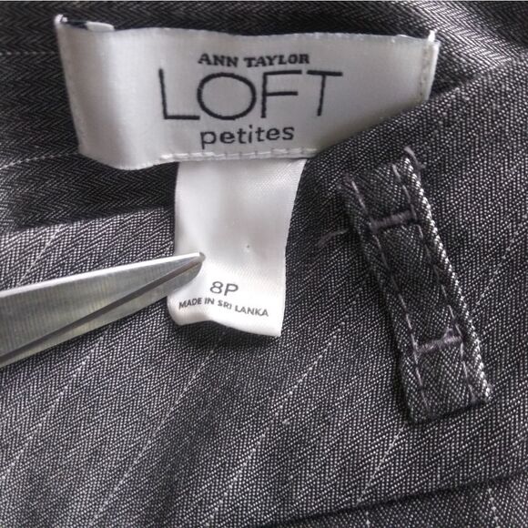 ANN TAYLOR LOFT PINSTRIPE SKIRT - GRAY & WHITE - Picture 3 of 5